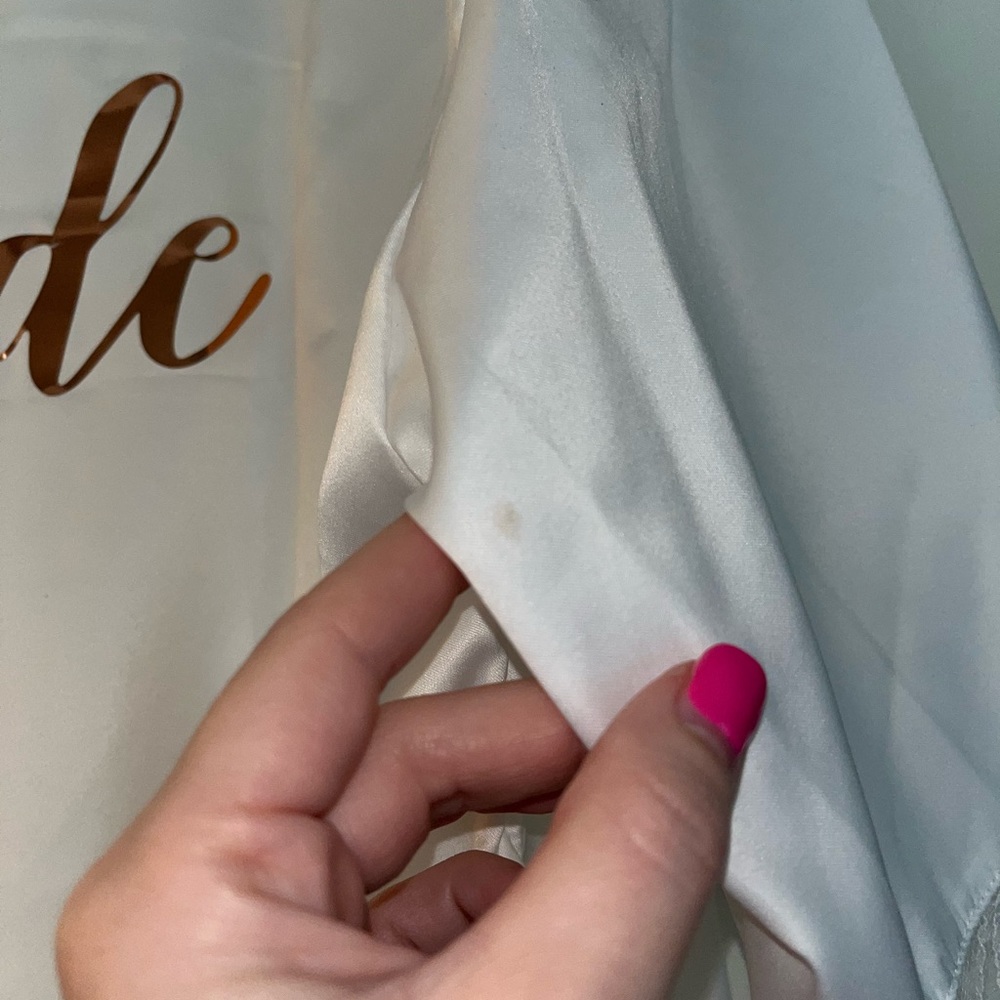 White Satin Bride Robe - Picture 5 of 5